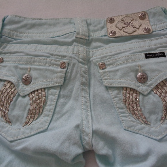 Miss Me Jeans - Picture 2 of 7